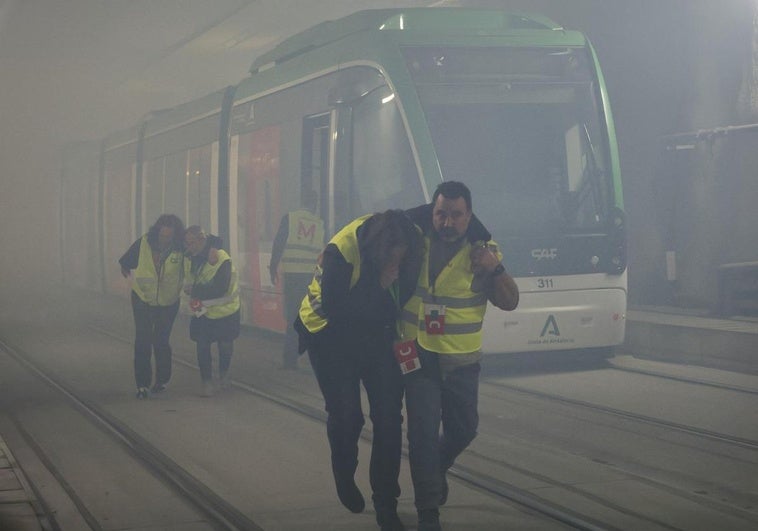 Incendio en el metro de Granada: el simulacro en un túnel con 100 figurantes